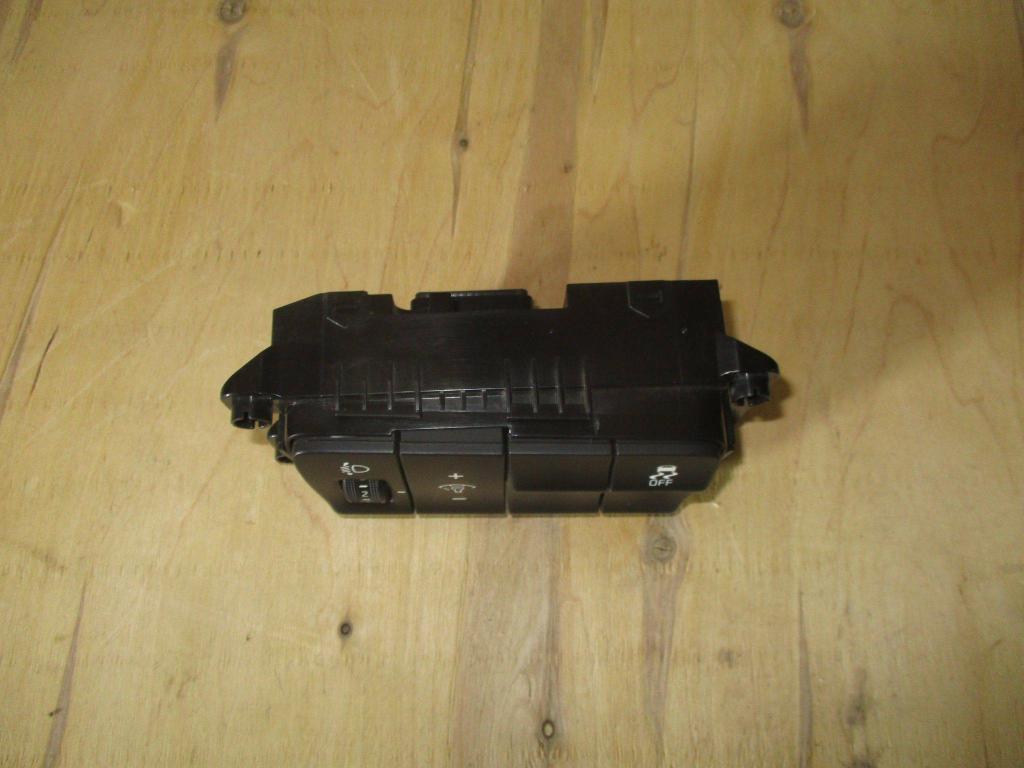 Блок кнопок, 2000 рублей, Пермь