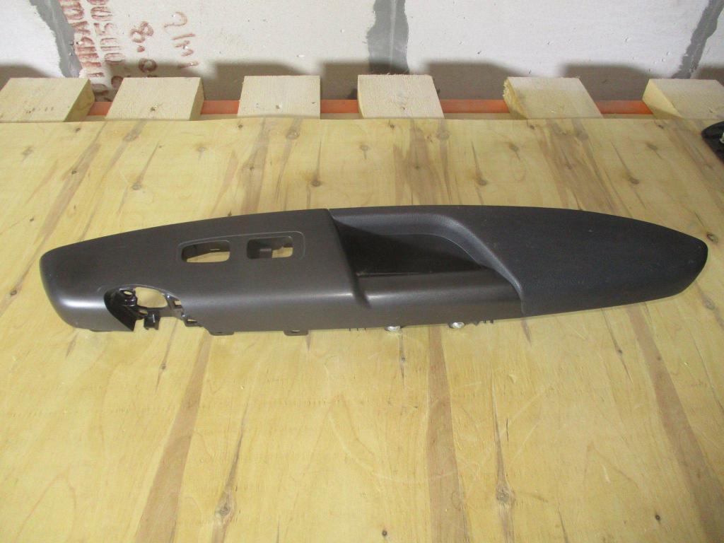 Накладка блока управления стеклоподъемниками, 3000 рублей, Пермь