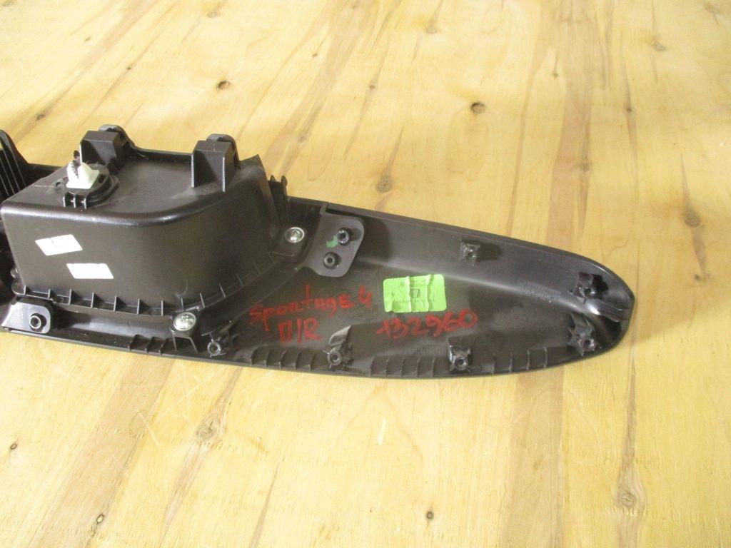 Накладка блока управления стеклоподъемниками, 3000 рублей, Пермь