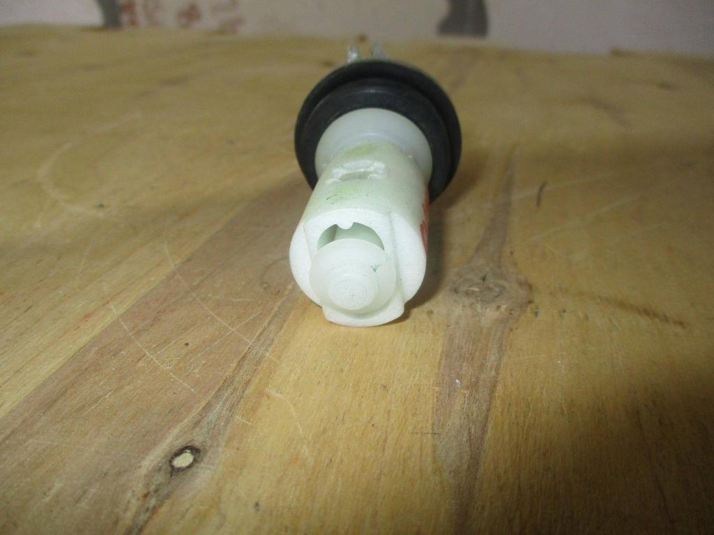 Датчик уровня в бачок омывателя, 500 рублей, Пермь