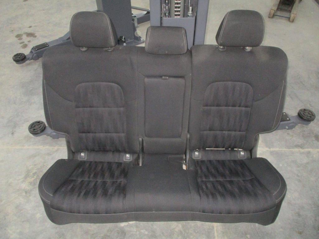 Сиденье заднее, 15000 рублей, Пермь