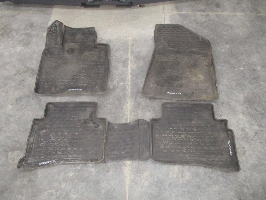 Комплект ковриков салона, 2000 рублей, Пермь