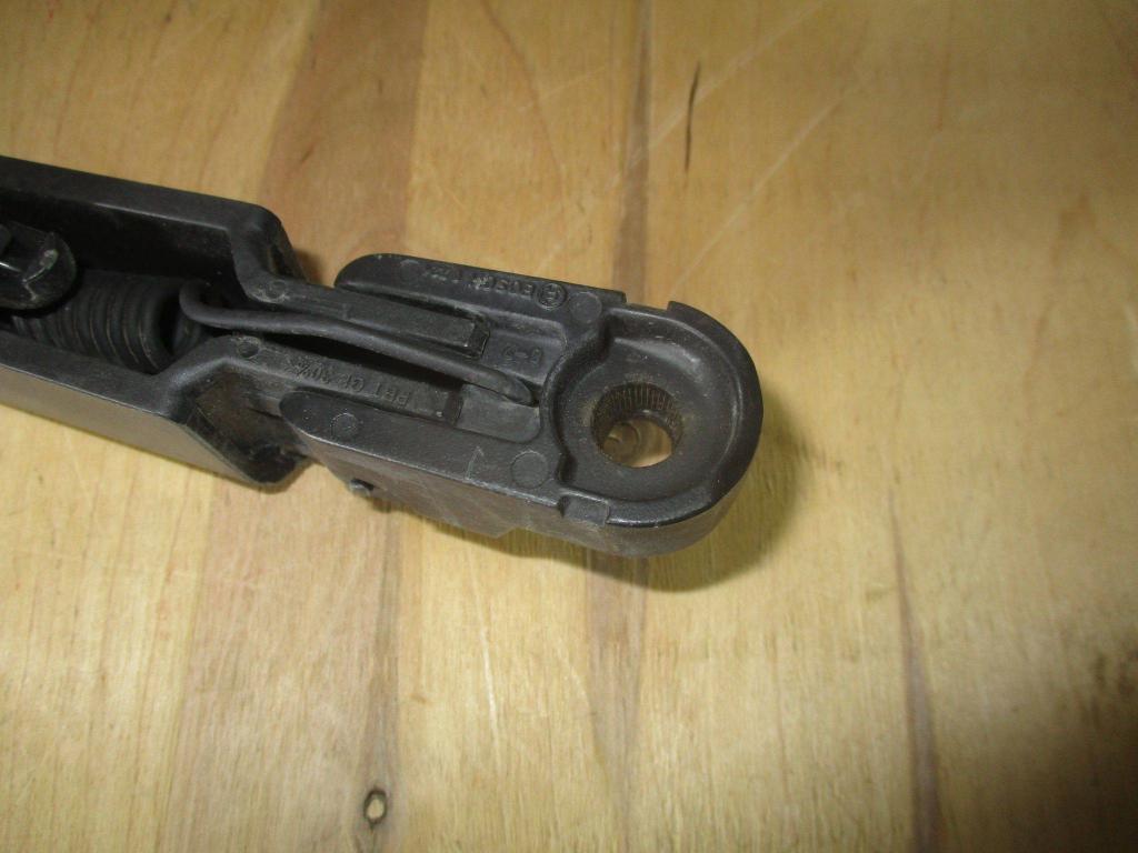 Поводок стеклоочистителя заднего, 2000 рублей, Пермь