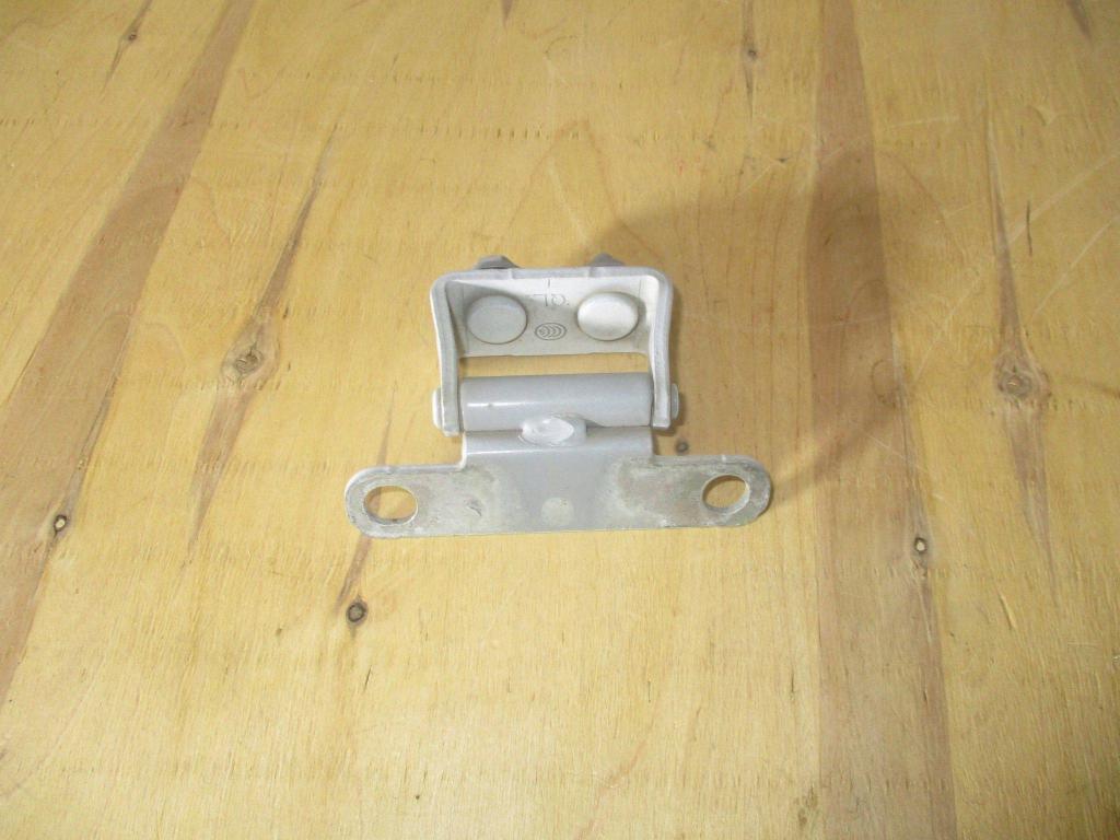 Петля двери багажника, 1000 рублей, Пермь