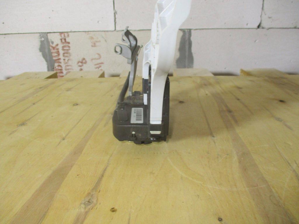 Замок двери задней правой, 2500 рублей, Пермь