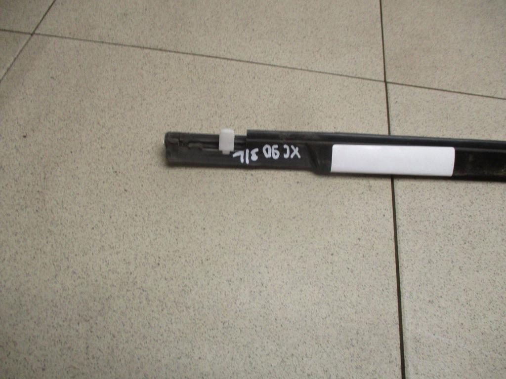 Накладка стекла заднего левого, 2000 рублей, Пермь