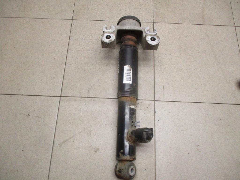 Амортизатор задний левый, 15000 рублей, Пермь