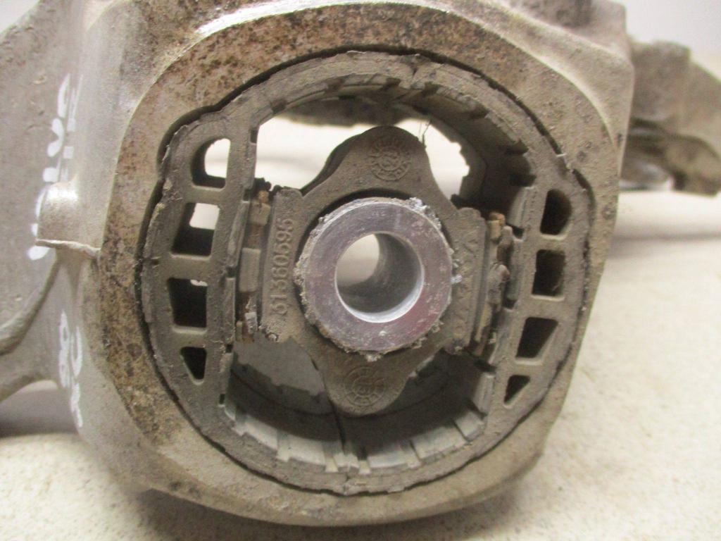 Кулак поворотный задний правый, 7000 рублей, Пермь