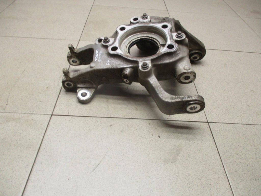 Кулак поворотный задний правый, 7000 рублей, Пермь