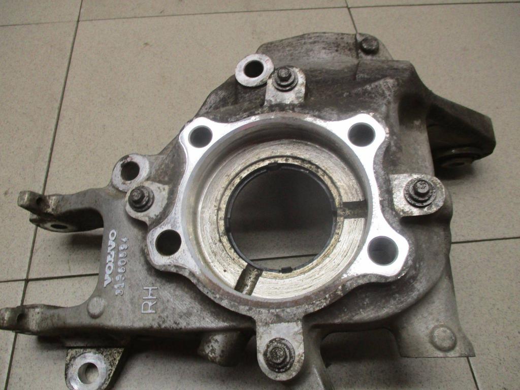 Кулак поворотный задний правый, 7000 рублей, Пермь