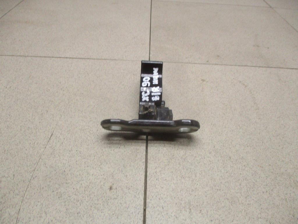 Петля двери задней правой нижняя, 1500 рублей, Пермь