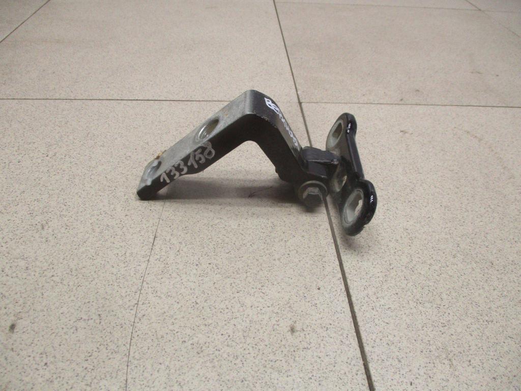 Петля двери передней правой верхняя, 2000 рублей, Пермь