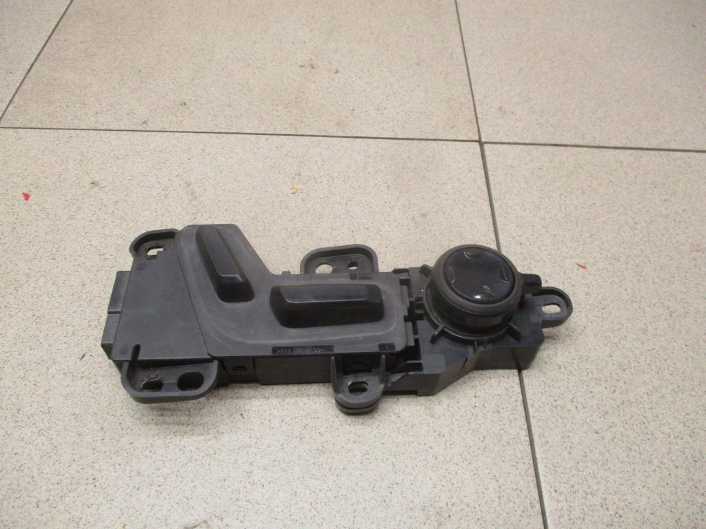 Блок кнопок управления сиденьем, 5000 рублей, Пермь