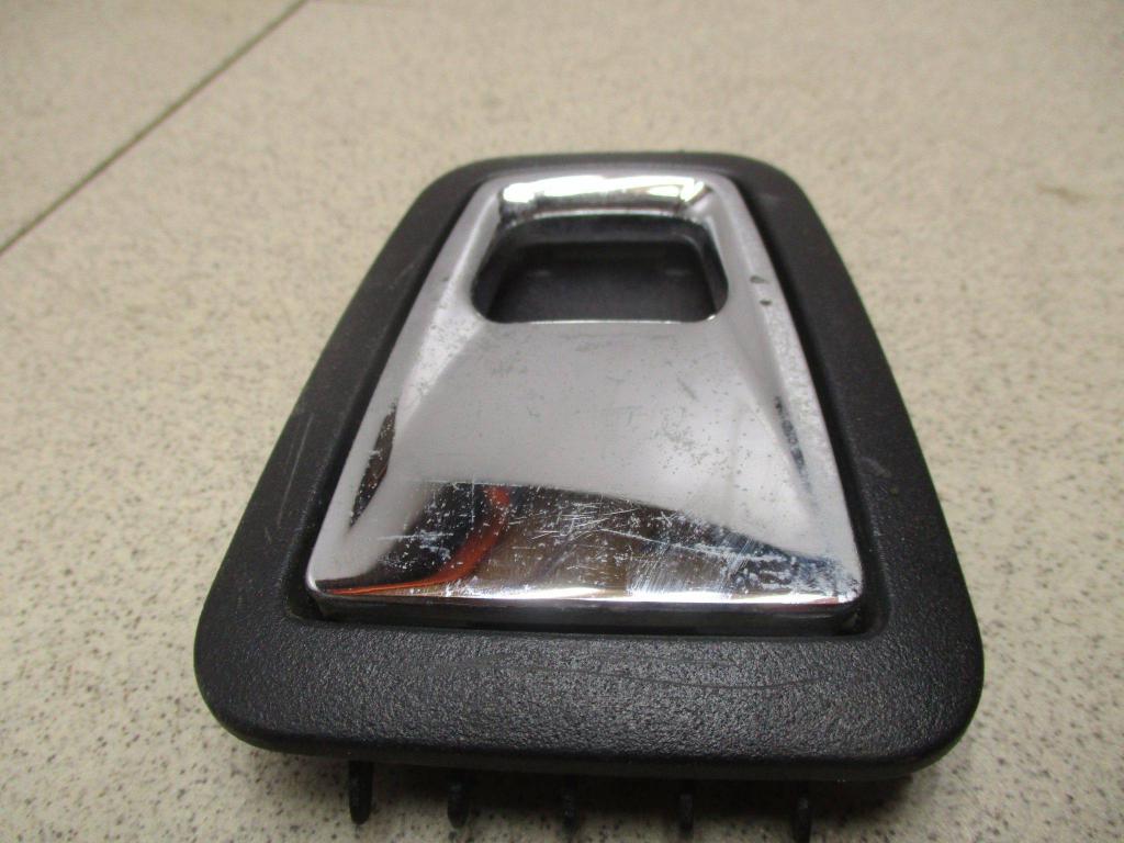 Крючок крепежный, 1000 рублей, Пермь