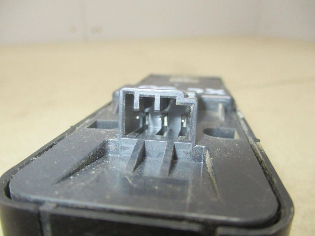 Блок управления стеклоподъемниками, 4000 рублей, Пермь