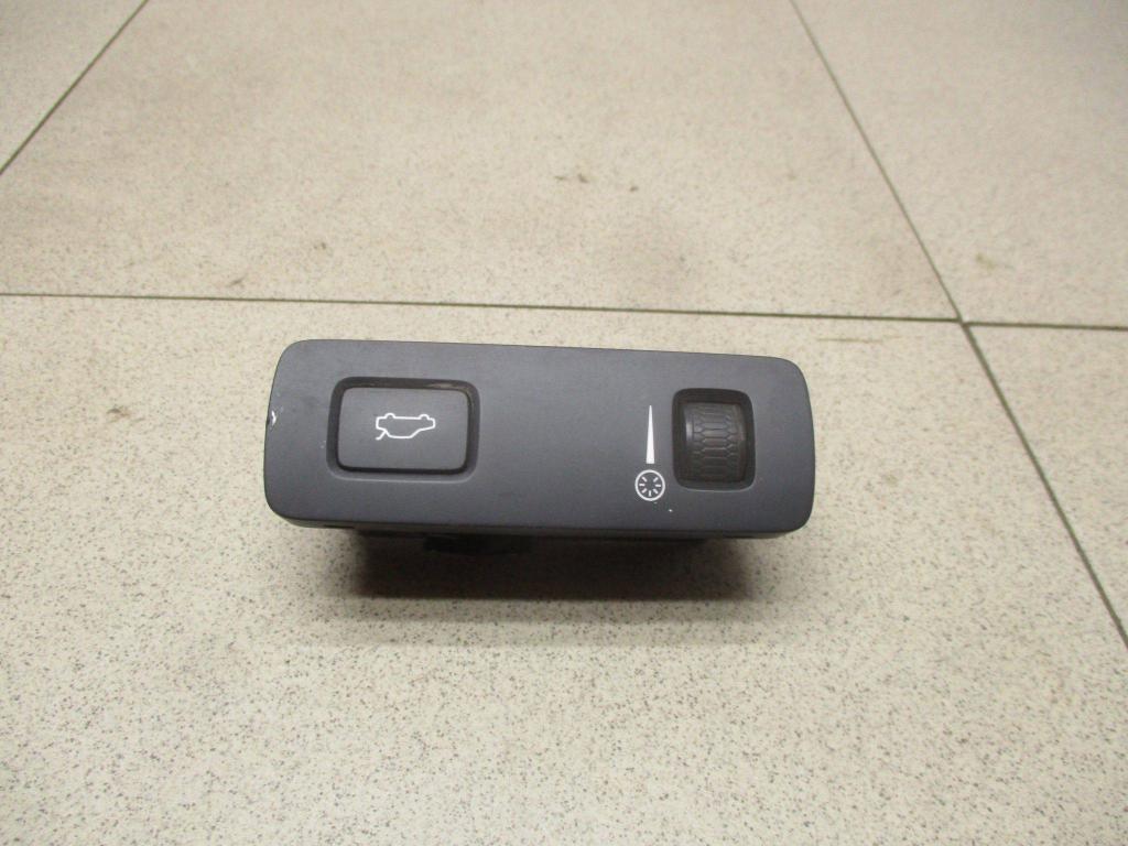 Кнопка освещения панели приборов, 1000 рублей, Пермь