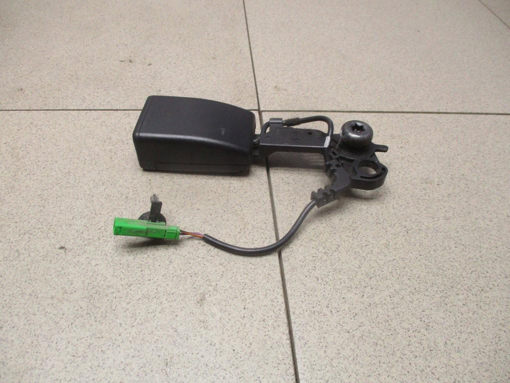 Ответная часть ремня безопасности, 1500 рублей, Пермь