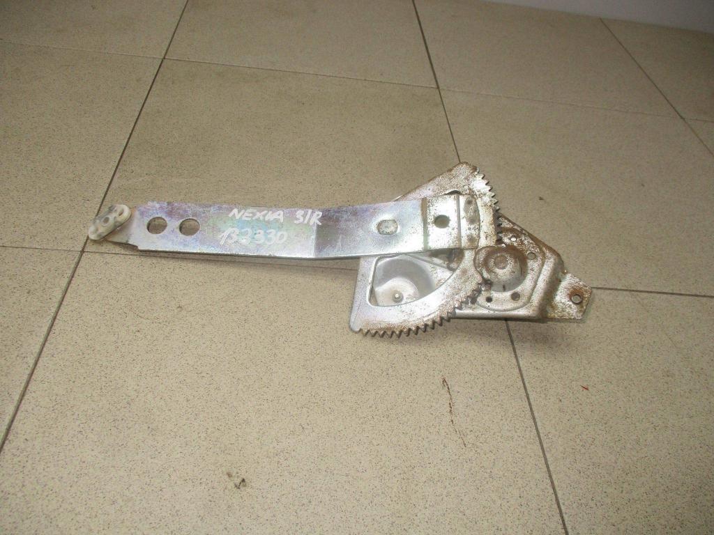 Стеклоподъемник механический задний правый, 500 рублей, Пермь