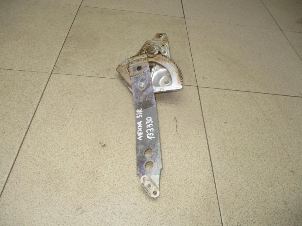 Стеклоподъемник механический задний правый, 500 рублей, Пермь