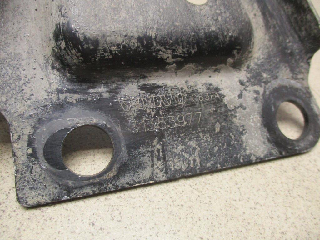 Кронштейн подрамника, 1500 рублей, Пермь