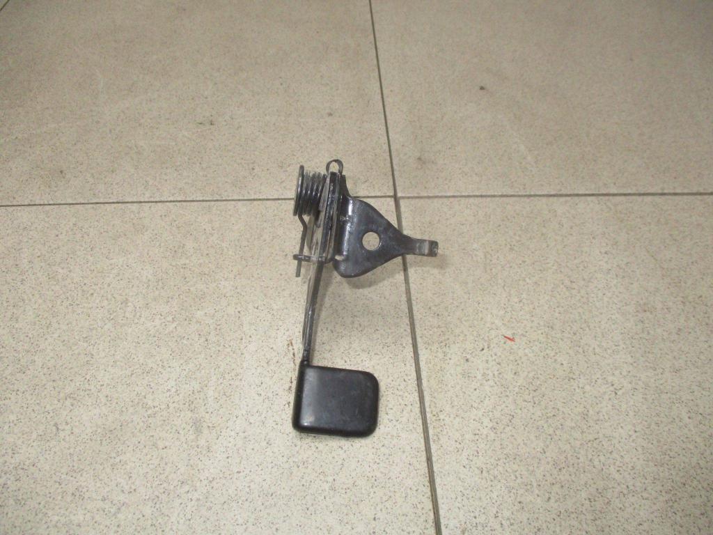 Крючок капота, 2500 рублей, Пермь