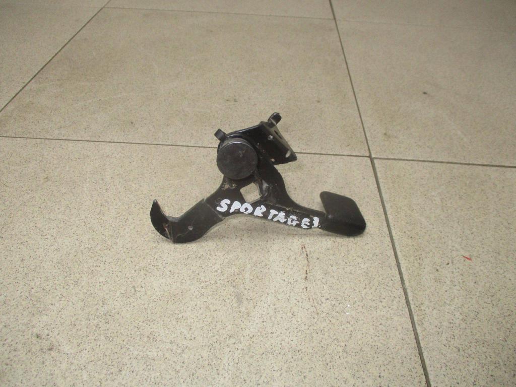 Крючок капота, 2500 рублей, Пермь