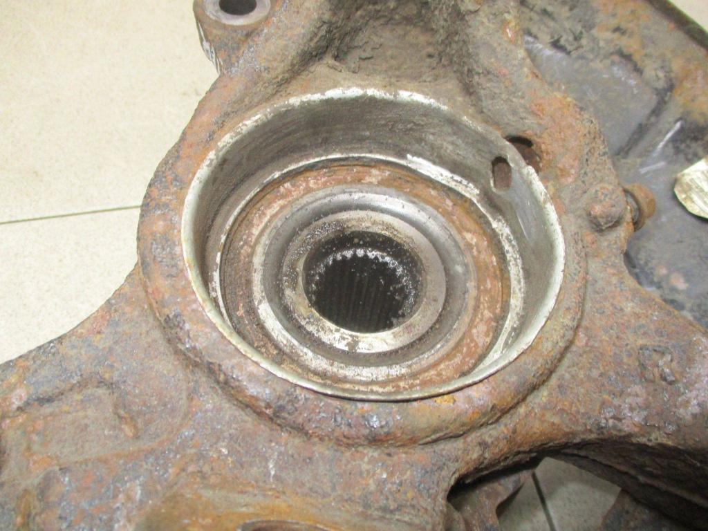 Кулак поворотный передний правый, 3000 рублей, Пермь