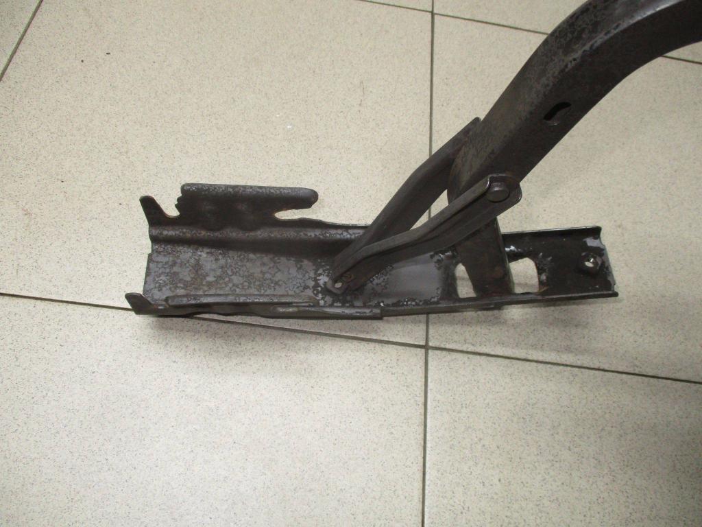 Петля крышки багажника, 1000 рублей, Пермь