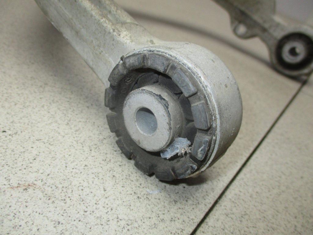 Рычаг передний верхний правый, 5000 рублей, Пермь