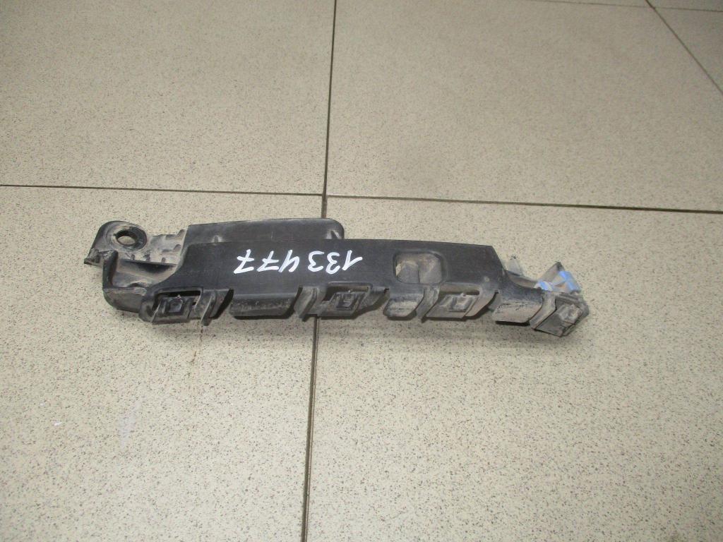 Кронштейн переднего бампера правый, 700 рублей, Пермь