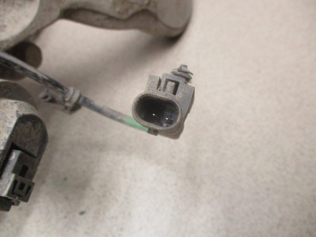 Амортизатор передний левый, 15000 рублей, Пермь