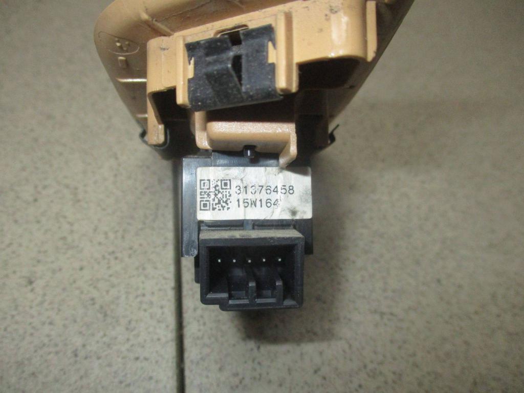 Кнопка стеклоподъемника, 500 рублей, Пермь