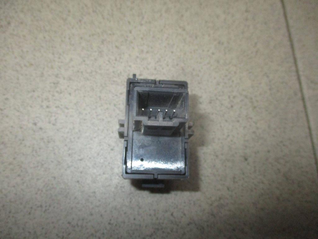 Кнопка центрального замка, 1000 рублей, Пермь