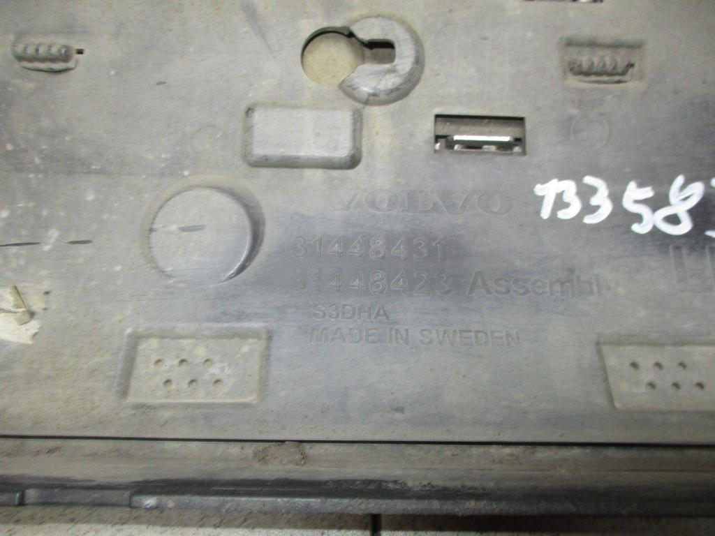 Накладка двери задней левой, 3000 рублей, Пермь