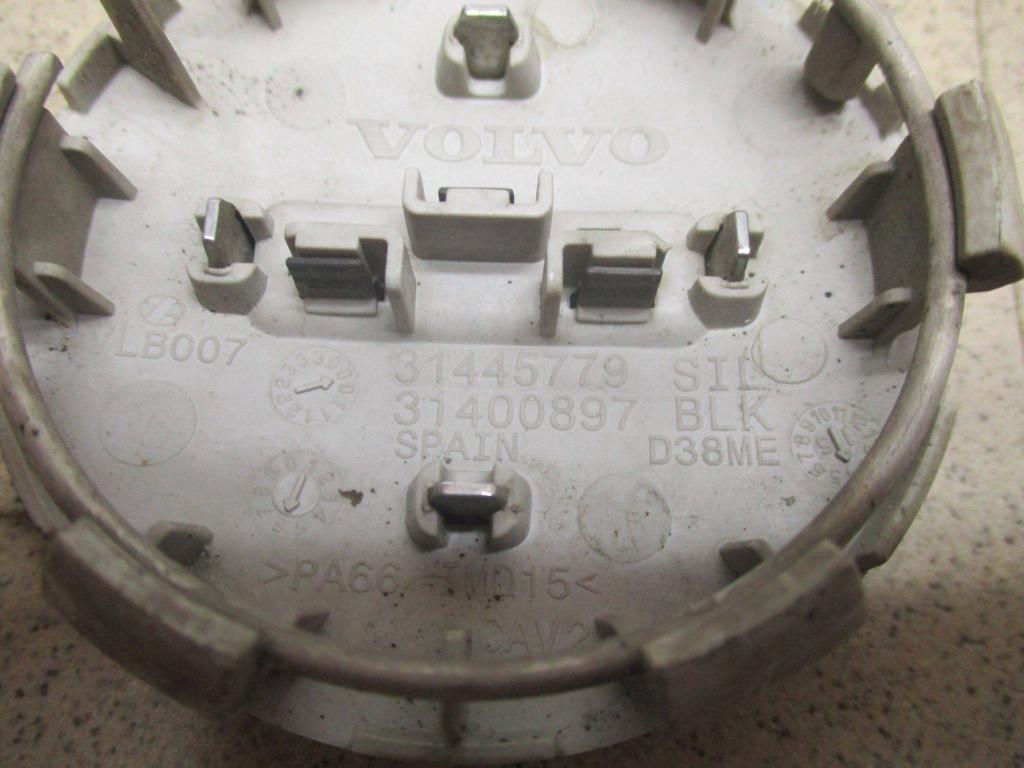 Колпак легкосплавного диска, 2000 рублей, Пермь