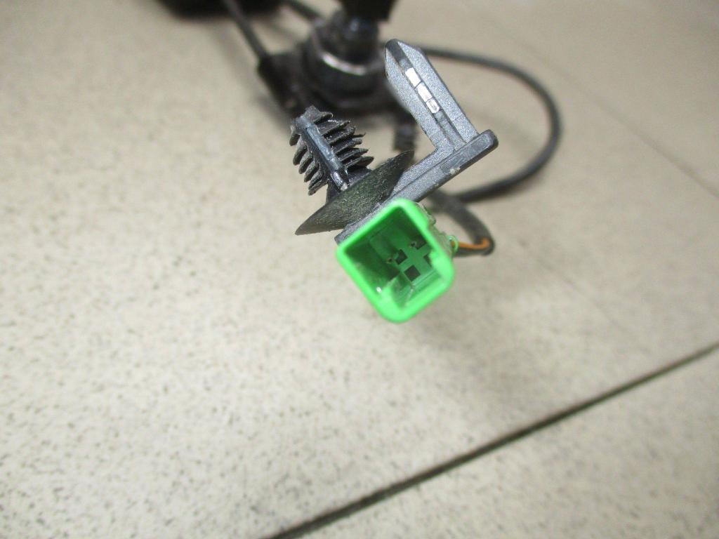 Ответная часть ремня безопасности, 3000 рублей, Пермь