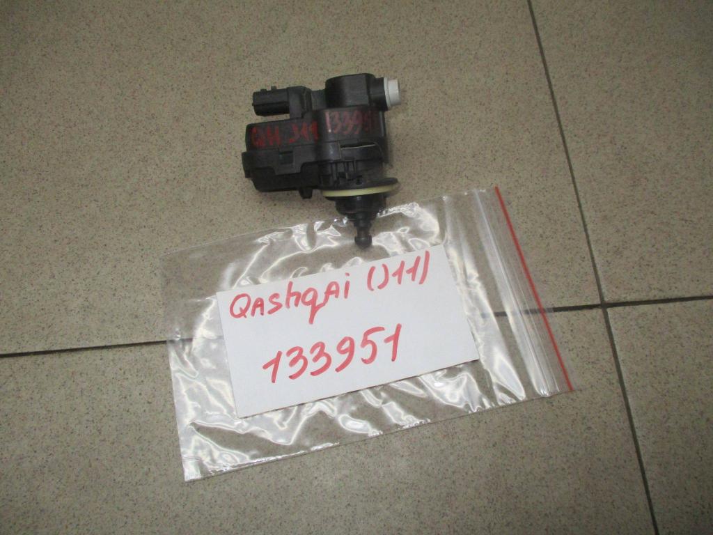 Моторчик корректора фары, 1000 рублей, Пермь