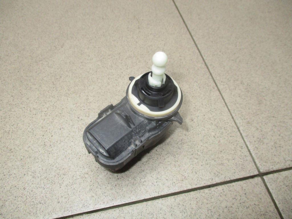 Моторчик корректора фары, 2000 рублей, Пермь