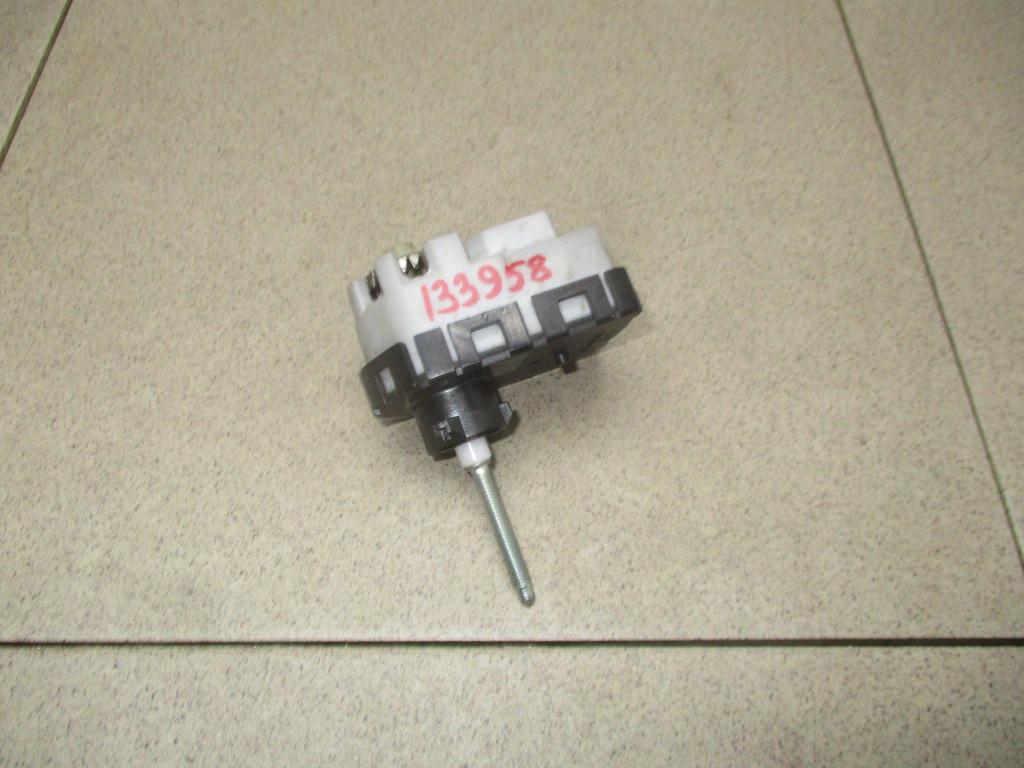 Моторчик корректора фары, 2000 рублей, Пермь