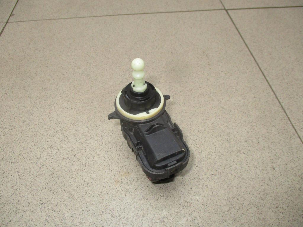 Моторчик корректора фары, 2000 рублей, Пермь