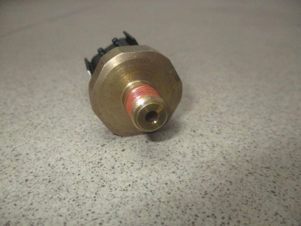 Датчик давления масла, 4000 рублей, Пермь