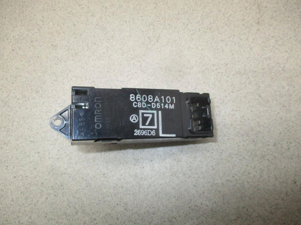 Кнопка стеклоподъемника, 500 рублей, Пермь