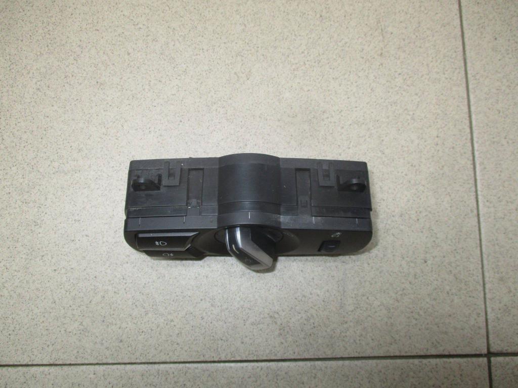 Переключатель света фар, 2000 рублей, Пермь