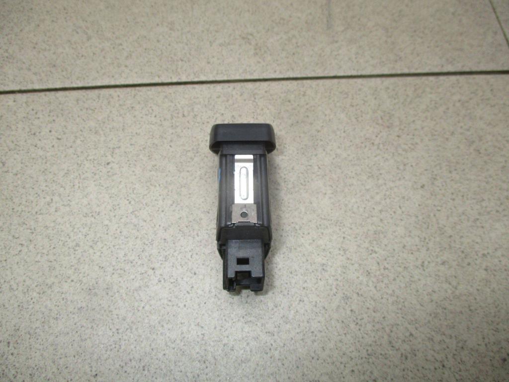 Кнопка центрального замка, 1000 рублей, Пермь