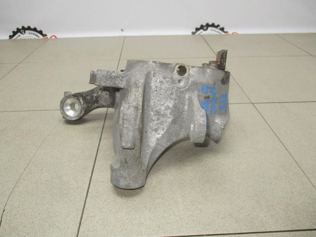 Кулак поворотный задний левый, 2500 рублей, Пермь