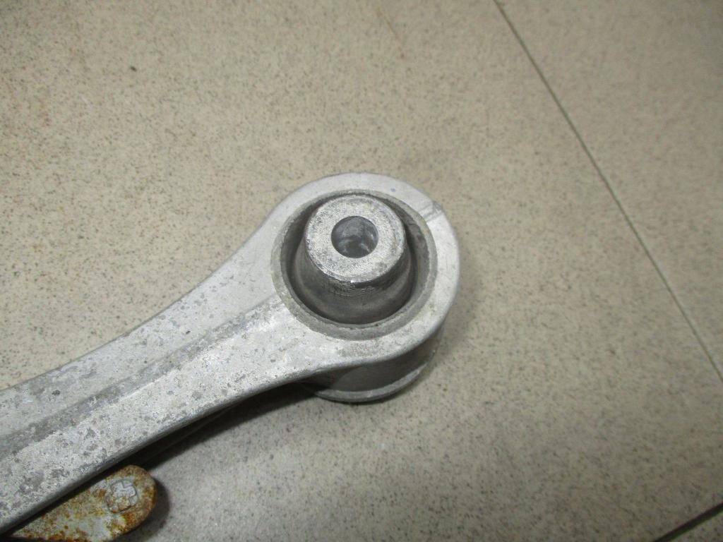 Рычаг передний верхний, 2500 рублей, Пермь