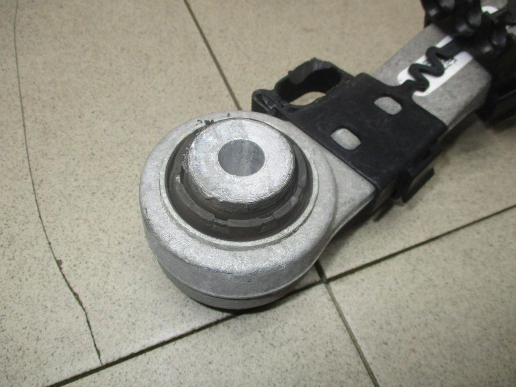 Рычаг задний верхний правый, 1000 рублей, Пермь