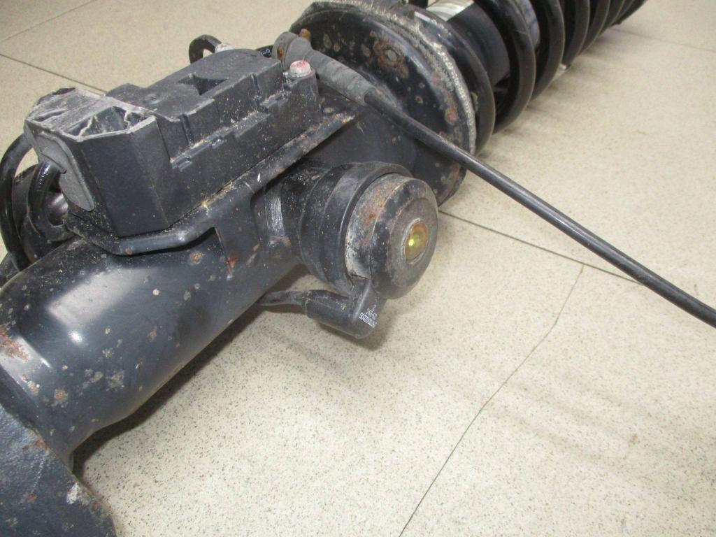 Амортизатор передний левый, 15000 рублей, Пермь