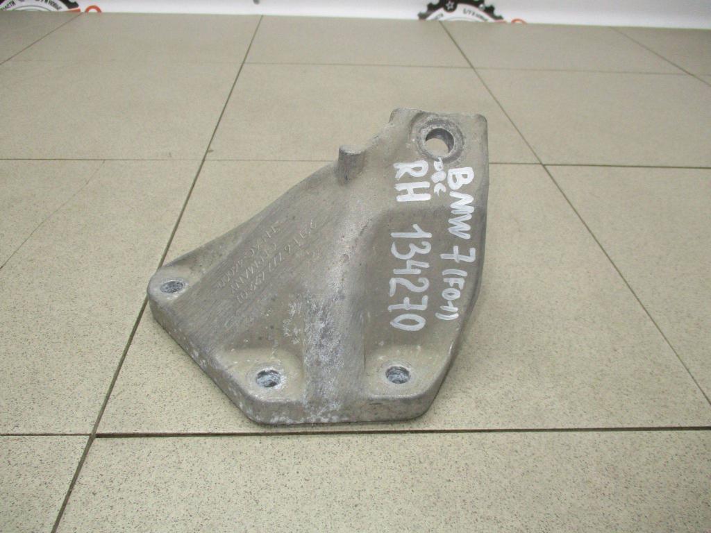 Кронштейн двигателя правый, 1500 рублей, Пермь