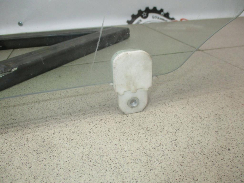 Стекло двери задней левой, 1000 рублей, Пермь